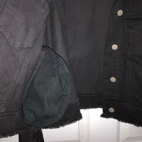 (SOLD) Jean Jacket - Picture 5 of 8